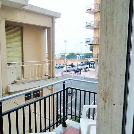 Lucerna 2* Arma di Taggia