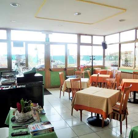 Lucerna Ξενοδοχείο